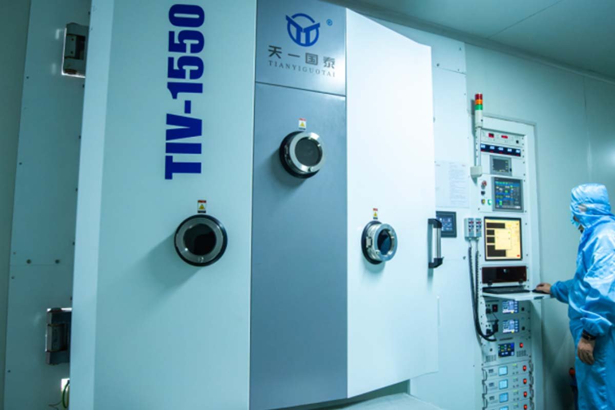 Precision mold tooling for glass lenses