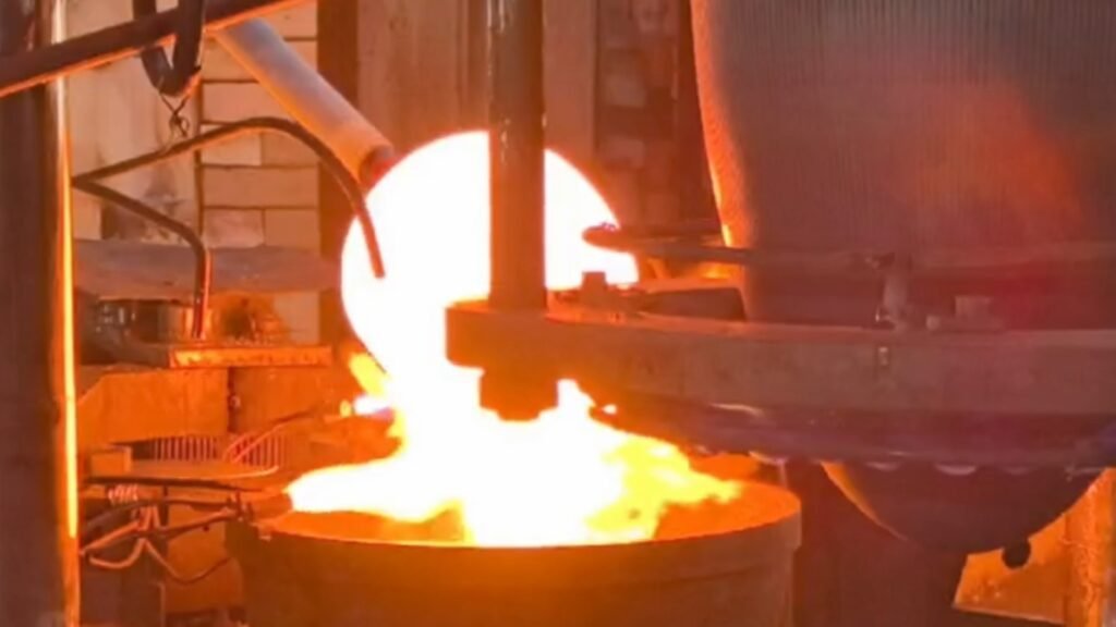 Repeatable Forming for Lamp Glass and Technical Components